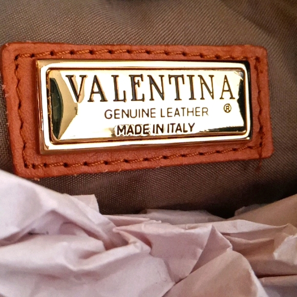 Valentina Italian Leather 3 Way Bag - Picture 12 of 17